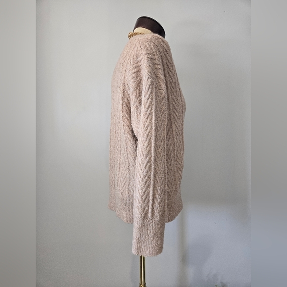 Jason Wu Cable Knit V Neck Sand Sweater. Size Medium - Picture 4 of 11